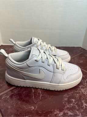 Air Jordan 1 Low Alt Cobalt Bliss White - Youth Size 4Y / Fits Women 5.5 - 6